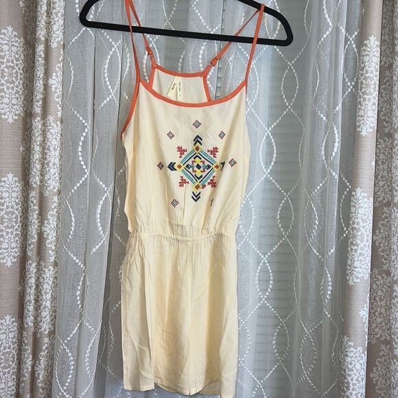Truth NYC Tribal Print Romper | Size Large - Picture 1 of 3